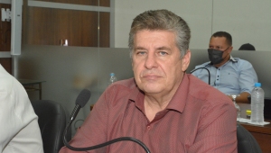 Aladim José Martins assume cadeira de Paquinha