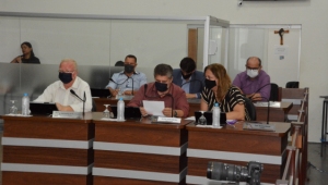 Câmara discute cinco projetos na sessão de hoje