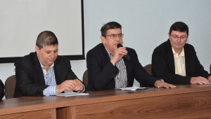 Câmara prestigia posse da diretoria do Sisep