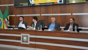 Câmara reduz número de vereadores de 17 para 15