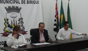 Câmara promove reunião regional sobre faculdade de medicina 