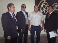 Comissão de representação nomeada para participar do 56º Congresso Municipal da Associação Paulista dos municípios, participa de outorga de Título de Mérito Municipalista.