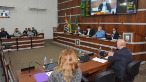 Comissões processantes vão investigar prefeito e vereador  