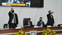 Empossados os 15 vereadores da 18ª legislatura