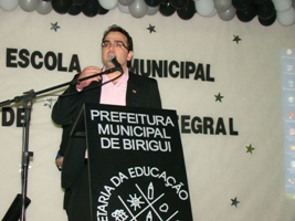 Escola Ruth Pintão Lot inaugura reformas para melhor atender em tempo integral seus alunos.