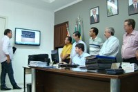 Legislativo recebe escritura de terreno para nova sede