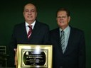 Presidente do INSS recebe o Diploma de Cidadão Biriguiense; Sessão Solene reuniu várias autoridades