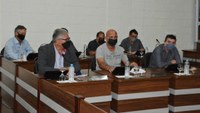 Primeira ordinária pós-recesso tem seis itens na pauta
