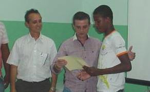 Semente do Bem: parlamentares prestigiam formatura