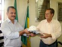 Servidores da Câmara agradecem o presidente Zavanella, que deixa a Mesa em janeiro