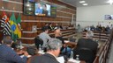 Três matérias são aprovadas e três adiadas
