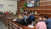 Última ordinária de abril tem quatro aprovações
