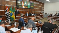 Última ordinária do mês tem 13 projetos em pauta