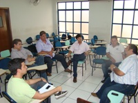 Vereador Aladim e diretor de Trânsito escutam proprietários de auto-escolas de Birigui