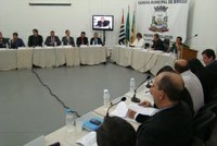 Vereadores aprovam seis matérias durante sessão ordinária