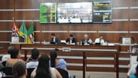 Aprovada reforma administrativa no quadro de servidores da Prefeitura